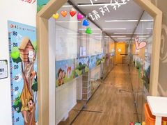-极橙儿童齿科矫正中心(奥城店)