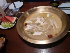 -重庆爽翻天老火锅(临平万达广场店)