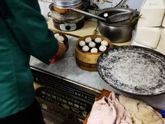 -上海特色小笼店(铁岭路90弄小区店)