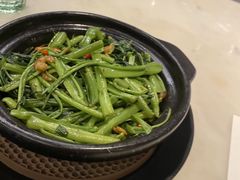 -港丽餐厅(高德置地店)