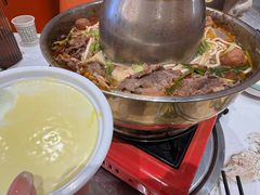 -撒拉人家.酸菜牦牛肉火锅