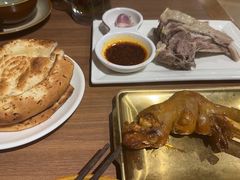 -贯贯吉·清真餐厅(浙江中路店)