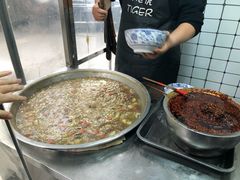 -刘老虎肉丸糊辣汤(总店)