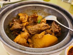香大师牛腩-锦粤宫·精致粤菜(深圳北站店)