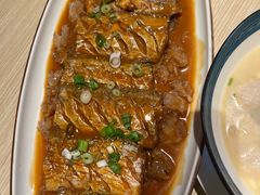 -小船渔村•大连菜•大连焖鱼(黄河路店)