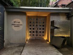 -穹六人间 people 6(岳阳路店)