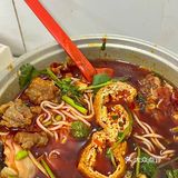 吃遍重庆好吃的米线，观音桥铁锅哥米线