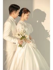 -樱花婚纱摄影