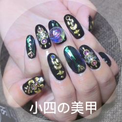 -小四撸猫美甲咖