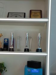 -蕾特恩专业祛痘·皮肤管理