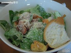 凯撒沙拉-榖屋house of flour(张江首店)