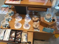 零售区-星巴克(深圳宝能太古城南区店)