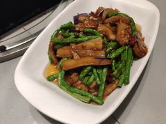 长豆茄子煲-老知青·铁锅炖(集美万达店)