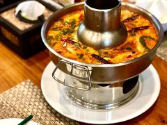 -Chom Cafe and Restaurant