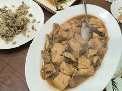 -洁神饭庄·海鲜·青岛菜·30年老字号(五四广场店)