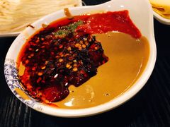 -楼外楼大刀肉传统火锅居(繁荣路店)