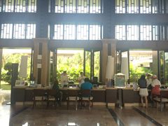 -三亚湾海居铂尔曼度假酒店