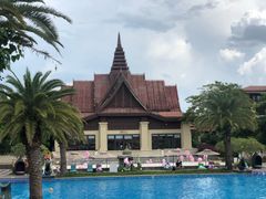 -西双版纳融创皇冠假日度假酒店