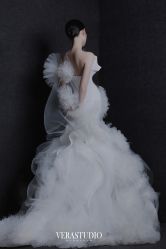 -至臻微拉婚纱摄影