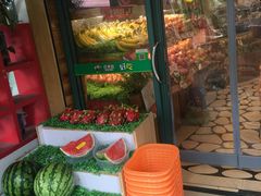 -百果园(嘉业阳光城店)