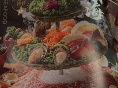 -湊湊火锅·茶憩(杭州湖滨银泰in77店)