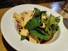 -蜗牛的家旅行主题云南菜餐厅.小酒馆(护国寺店)