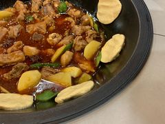 招牌铁锅炖-老东北大铁锅·烧烤·东北菜