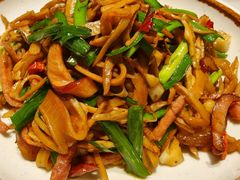 -不是烧烤·武汉烧烤·地道湖北菜(大成路店)
