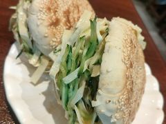 夹菜烧饼-老三羊汤【北兴隆街店】