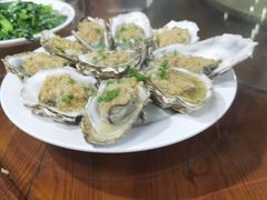 -三亚火车头万人海鲜广场