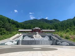 -九鼎铁刹山风景区