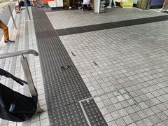 -东荟城名店仓