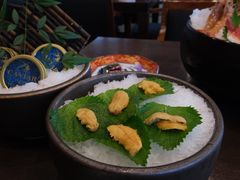 -万岛日本料理铁板烧(万泰国际店)
