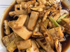 -芦茨金富饭庄·25年老字号·专做稻草鸡