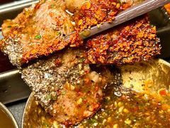 -铭牛烧肉·和牛海鲜自助(高新月牙湖店)