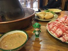 -东镇老火锅(长春路首店)