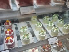 -皇冠幸福里动物奶油生日蛋糕(万达店)