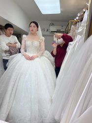 -NaNa婚纱礼服馆