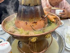 -一口猪海鲜浑锅·东北家常菜