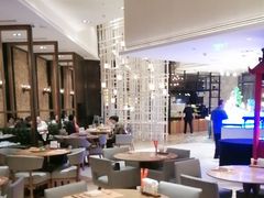 -松咖啡自助餐厅·松北香格里拉