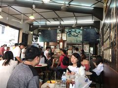 -邢泰记
