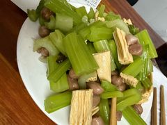 -宝瑞门钉肉饼店