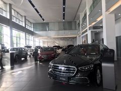 -奔驰上海利星(七宝店)