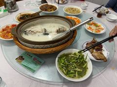 -天乐农家鱼头王(天目湖店)