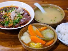 -朱大嘴肥肠血旺(福字街店)