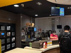 -麦当劳(湖光北街店)