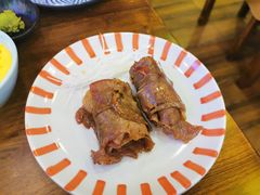 铺天盖地顶级澳牛肉火焰寿司-仙隐小鹿中華の日料(正弘城店)
