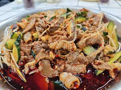 -周良天山牛杂城(天山路总店)