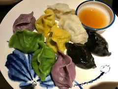 五味海鲜水饺拼盘-东莱馋房(陆家嘴店)