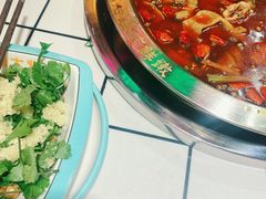 -蛙一刀·麻椒鱼火锅(金仙桥店)